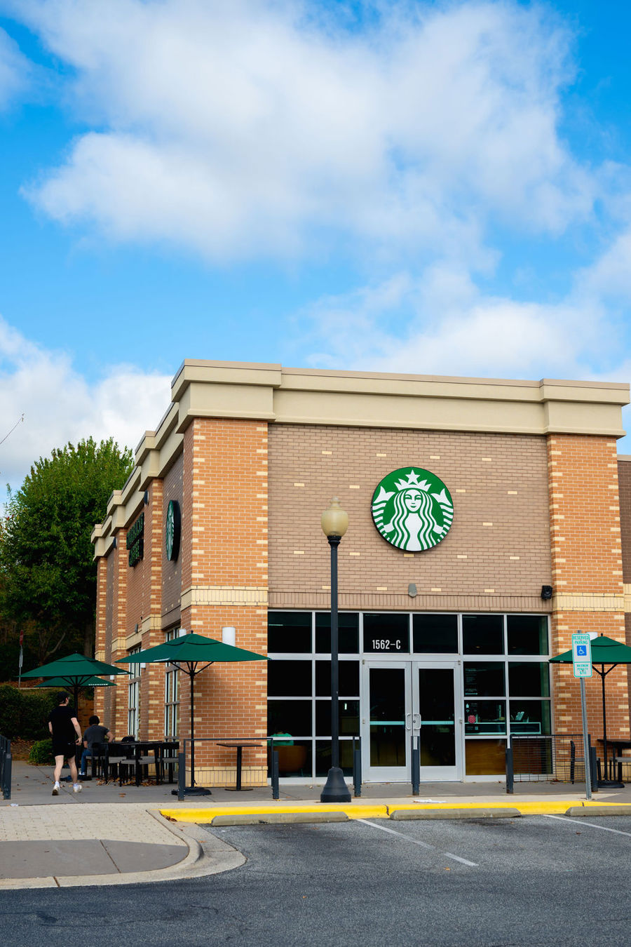 Starbucks within walking distance of HARMON Jefferson Village